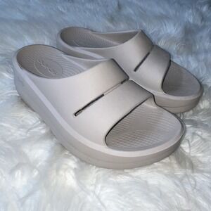 OOFOS Recovery Sandals Women's Beige Size 6 EU 37 Nomad Platform Slip On Shoes